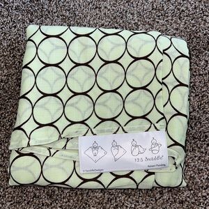 SwaddleDesigns mod circle lime green summer
